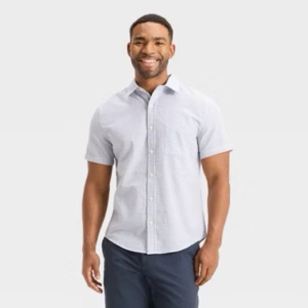 Goodfellow & Co Light Blue Casual Button Down Shirt